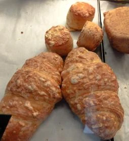 Farkas Vadkovászos Pékség - Csepeli Piac