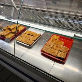 Farkas Vadkovászos Pékség - Lehel Csarnok Budapest - Étel/ital