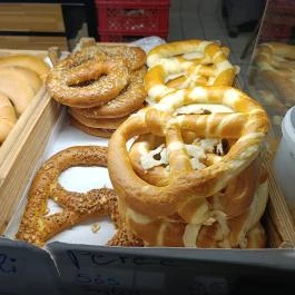 Farkas Vadkovászos Pékség - Lehel Csarnok Budapest - Étel/ital