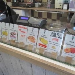 Fazekas Cukrászda Budapest - Étel/ital