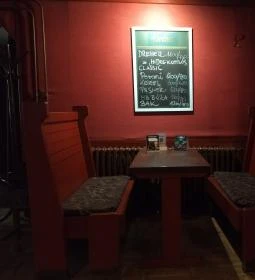 Gyűrű Pub & Podium