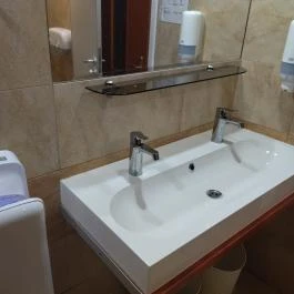 Gyűrű Pub & Podium, Budapest - Mosdó