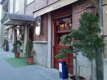 Gyűrű Pub & Podium Budapest