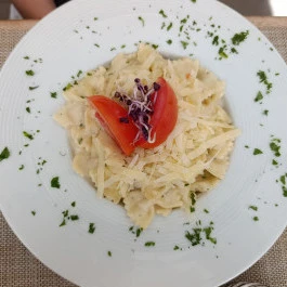 Fehér Rózsa Fogadó étterme, Sopron - Étel/ital