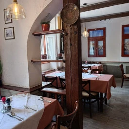 Fehér Rózsa Fogadó étterme, Sopron - Belső