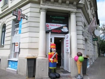 Fehér Rózsa Kávézó Budapest