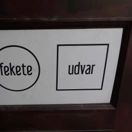 Fekete, Budapest - Egyéb