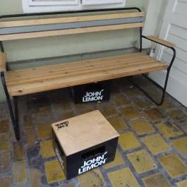 Fekete, Budapest - Belső