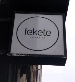 Fekete