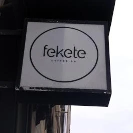 Fekete, Budapest - Egyéb
