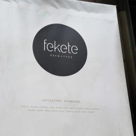 Fekete, Budapest - Egyéb