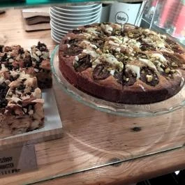 Fekete, Budapest - Étel/ital