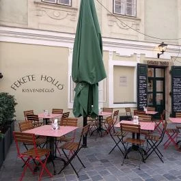 Fekete Holló Étterem Budapest - Külső kép