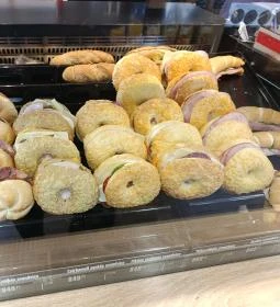 Félegyházi Pékség 5. sz. Mintabolt