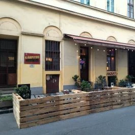 FéLiX Pub n' Merch Budapest - Külső kép