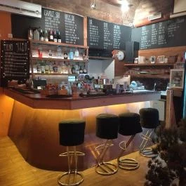 FéLiX Pub n' Merch Budapest - Belső