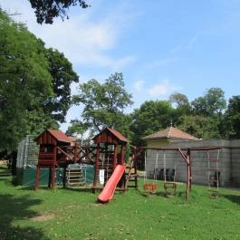 Fenyőharaszt Kastélyszálló, Verseg - Medence/kert