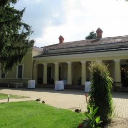 Fenyőharaszt Kastélyszálló, Verseg - Külső kép