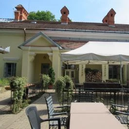 Fenyőharaszt Kastélyszálló étterme Verseg - Külső kép