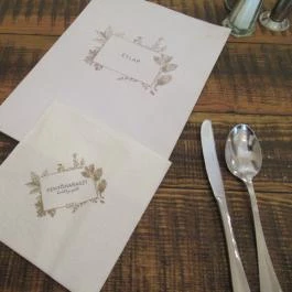 Fenyőharaszt Kastélyszálló étterme Verseg - Belső