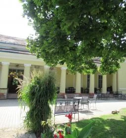 Fenyőharaszt Kastélyszálló étterme