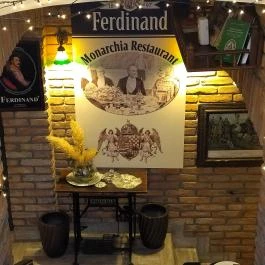 Ferdinánd Monarchia Cseh Sörház Budapest - Belső