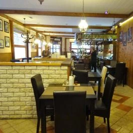 Ferdinánd Monarchia Cseh Sörház Budapest - Belső