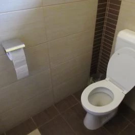 Fesztivál Kávézó Aszód - Mosdó