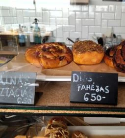 Fetekert - Fény utcai piac