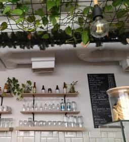 Fetekert - Fény utcai piac