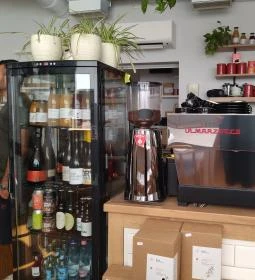 Fetekert - Fény utcai piac