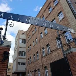 Fiktív Café & Event, Budapest - Külső kép