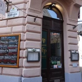Fiktív Pub, Budapest - Külső kép