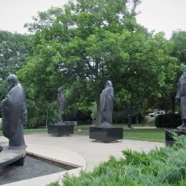 Filozófusok kertje Budapest - Egyéb