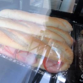 Find Food One, Budapest - Étel/ital