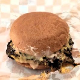 Fini'z Budapest - Étel/ital