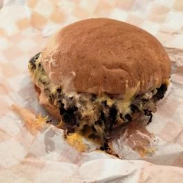 Fini'z Budapest - Étel/ital