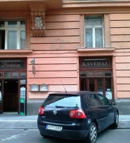 Firkász Cafe & Restaurant