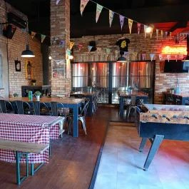 FIRST Craft Beer Brewery & Taproom Budapest - Belső