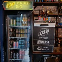 FIRST Craft Beer Brewery & Taproom Budapest - Étel/ital