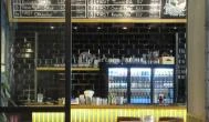 First Local Craft Beer & Kitchen Budapest - Belső