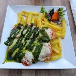 Flakon Bar & Restaurant Budapest - Étel/ital