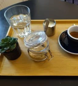 Flat White Art Specialty Caffee