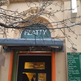 Flatty Coffee Shop Budapest - Külső kép