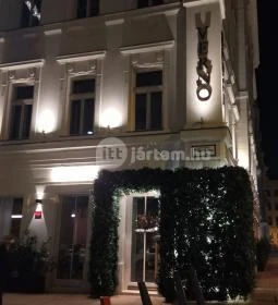 Flava Kitchen & More