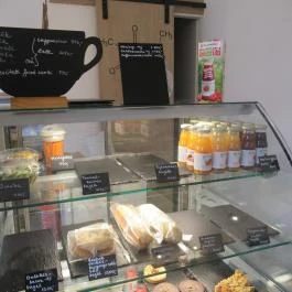 Flint Coffee Shop Budapest - Étel/ital