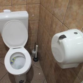 Floga Grill Budapest - Mosdó