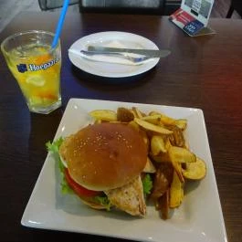 Flott Budapest - Étel/ital