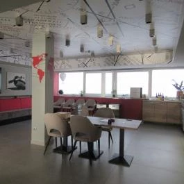 Flyby Steakhouse & BBQ Étterem, Budaörs - Egyéb