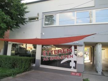 Flyby Steakhouse & BBQ Étterem Budaörs